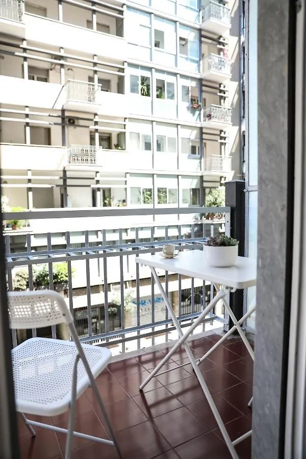 Aura Home Rent Of Rooms With Shared Kitchen Μπάρι Πανσιόν